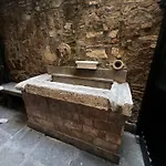 Machiavelli's House Apartment Rom